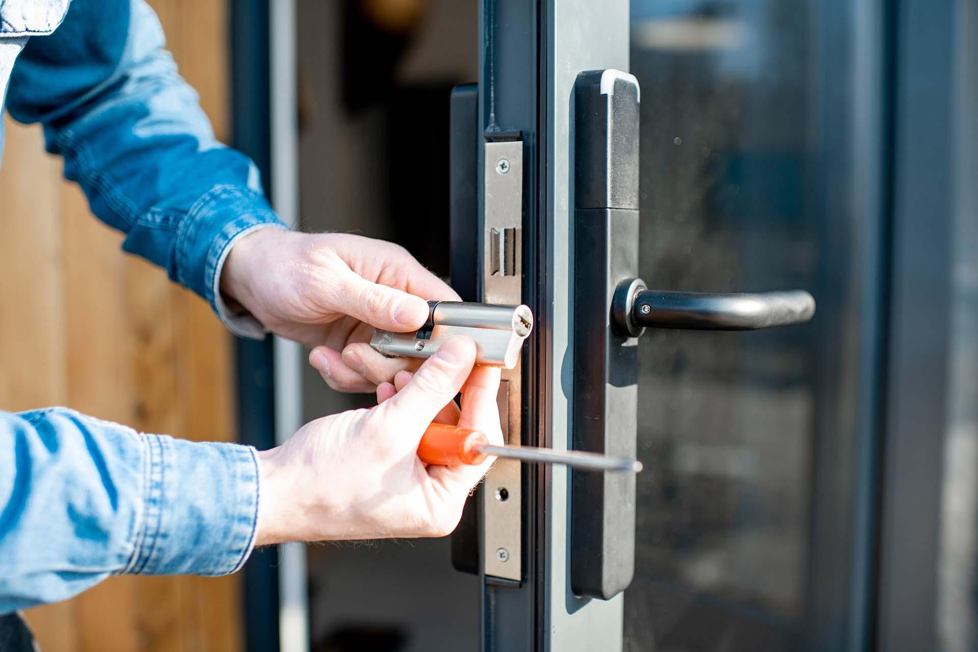 Locksmith Southend-on-Sea uPVC multipoint door repair